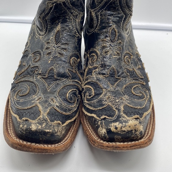 Womens Corral Cowboy boots size 8.5 check them out very nice thanks 🙏 - Picture 2 of 12